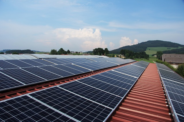 You are currently viewing Les avantages d’un hangar photovoltaique